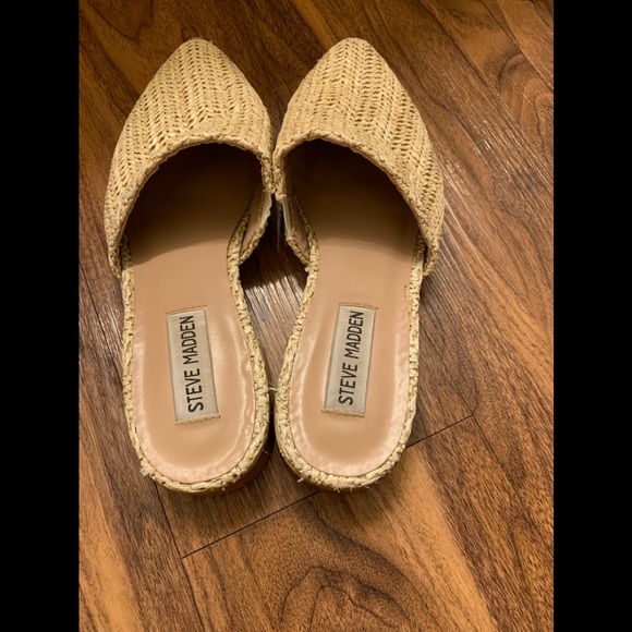 Steve Madden Shoes. Size 7 . One use Only - Picture 3 of 6